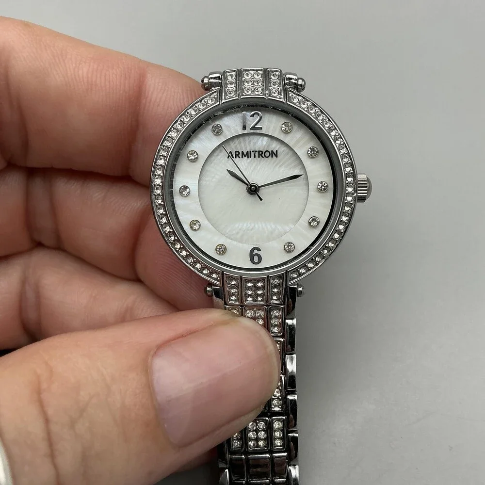 Armitron Womens Watch 28mm Silver Crystal Bracelet 75/4309SV New Battery 6.75